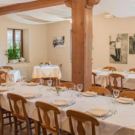 مزرعة للإقامة Agri Divin San Costanzo